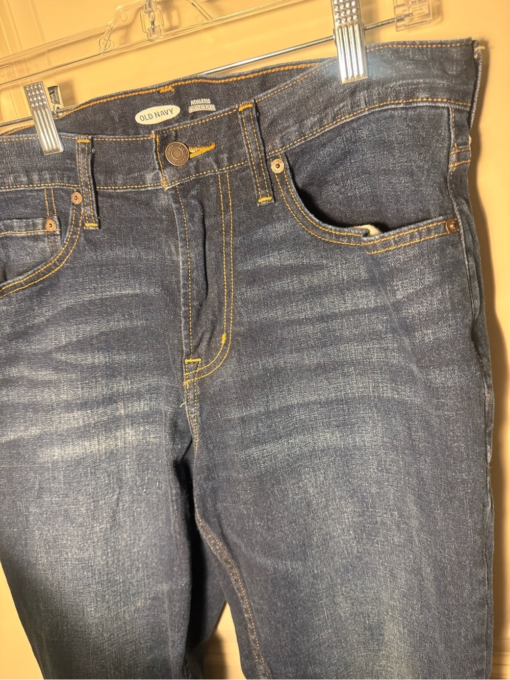 Old Navy Athletic Fit Straight Jeans Blue Denim Men's Stretch 31x32 - Picture 5 of 5